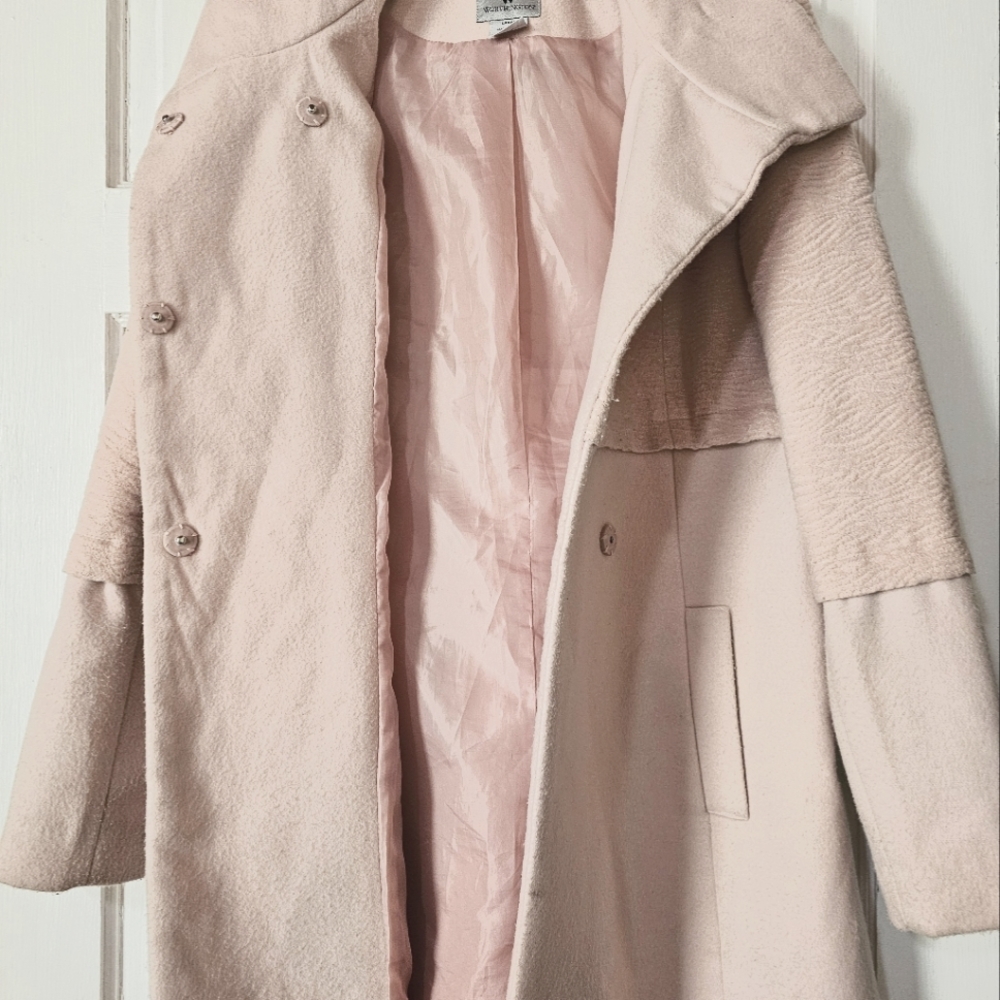 Coat - Picture 2 of 3